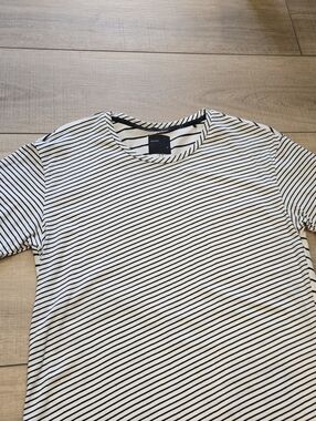 Striped Short-Sleeve Crewneck Tee - White/Black, Longline